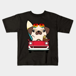 Funny pug driving a car Kids T-Shirt